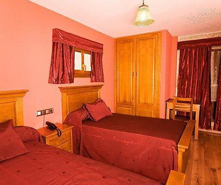 Hotel La Casa Grande Ourense Phòng bức ảnh